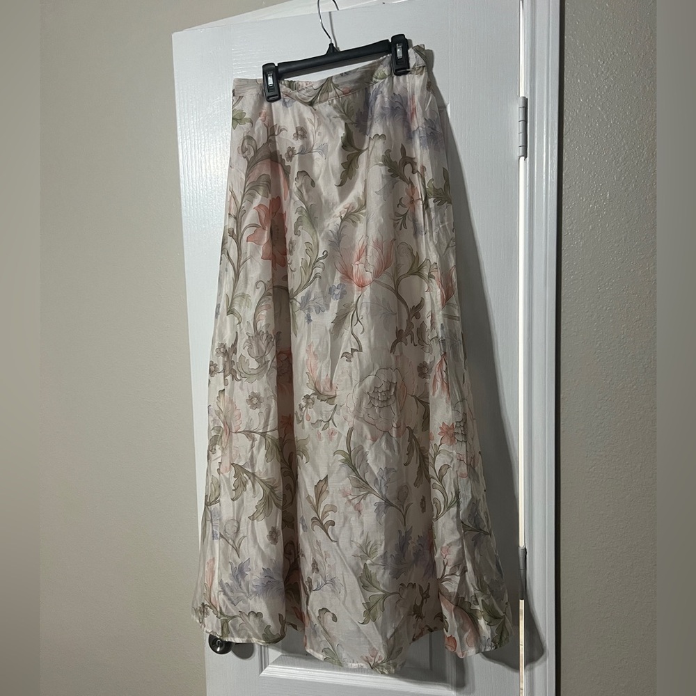 Soft Floral Maxi Skirt in Light Beige and Pink